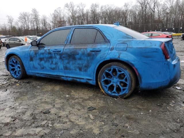 2019 Chrysler 300 Touring