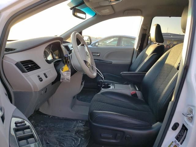 2014 Toyota Sienna Sport