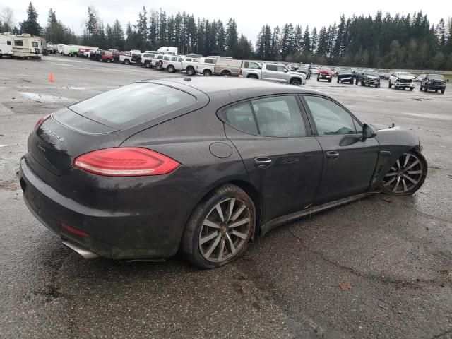 2015 Porsche Panamera 2