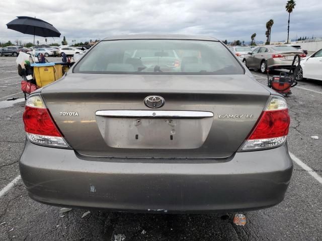 2005 Toyota Camry LE