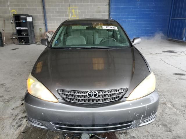 2004 Toyota Camry LE