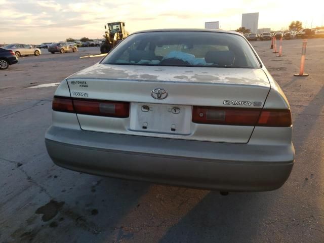 1999 Toyota Camry LE