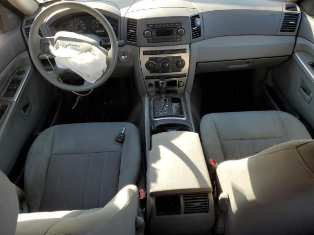 2006 Jeep Grand Cherokee Laredo