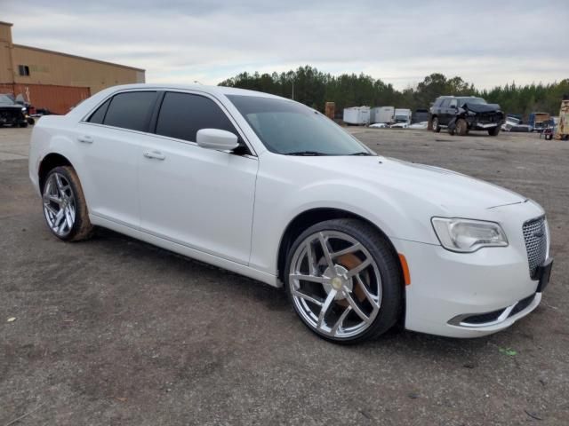 2015 Chrysler 300 Limited