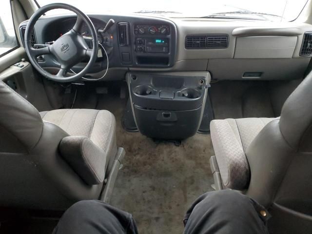 2000 Chevrolet Express G3500