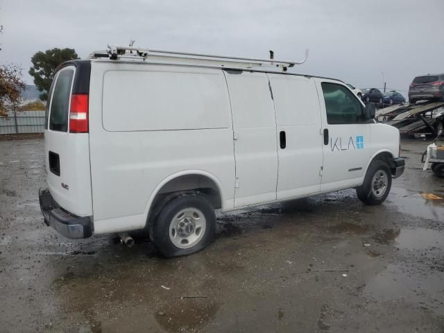 2004 GMC Savana G2500