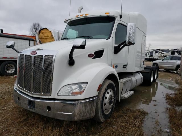 2016 Peterbilt 579