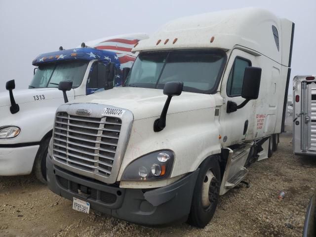 2018 Freightliner Cascadia 125