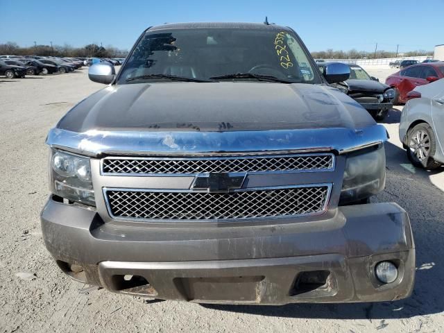 2011 Chevrolet Suburban C1500 LT