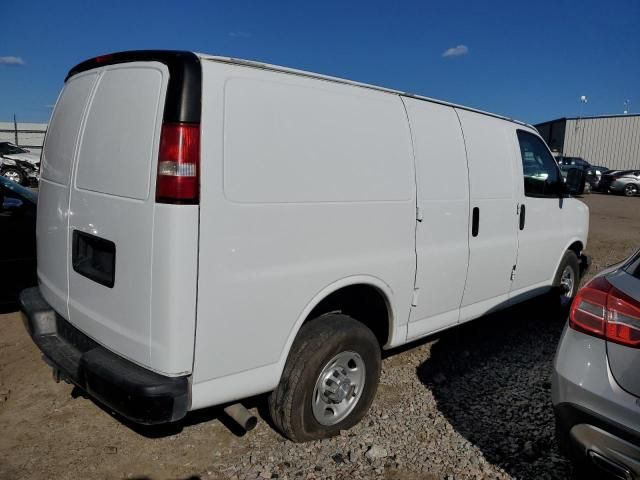 2017 Chevrolet Express G2500