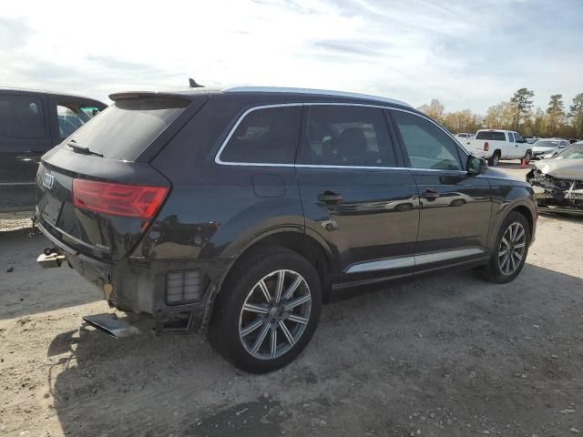 2019 Audi Q7 Premium Plus