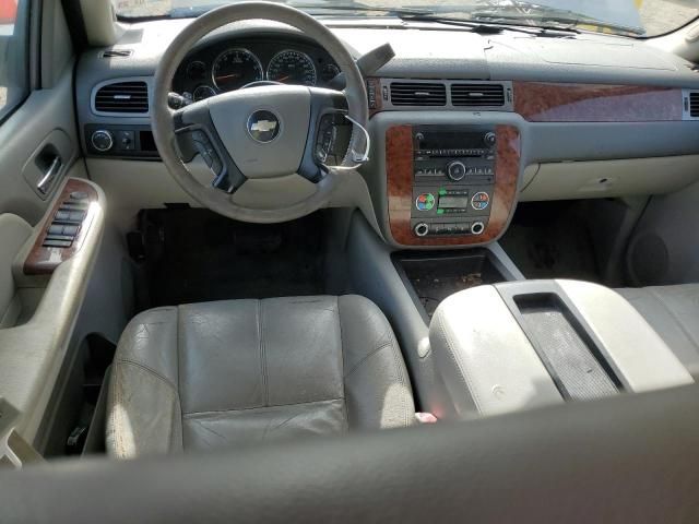 2008 Chevrolet Suburban C1500  LS