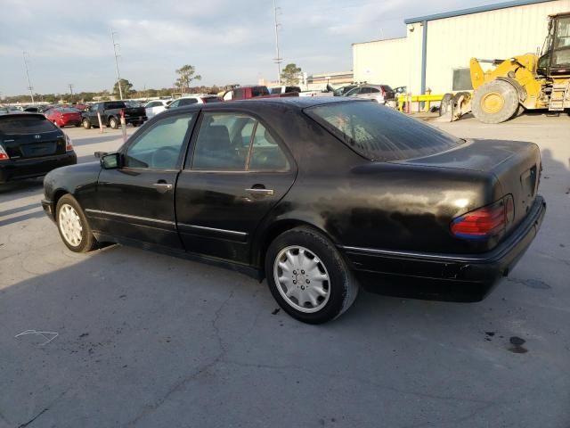 1999 Mercedes-Benz E 320