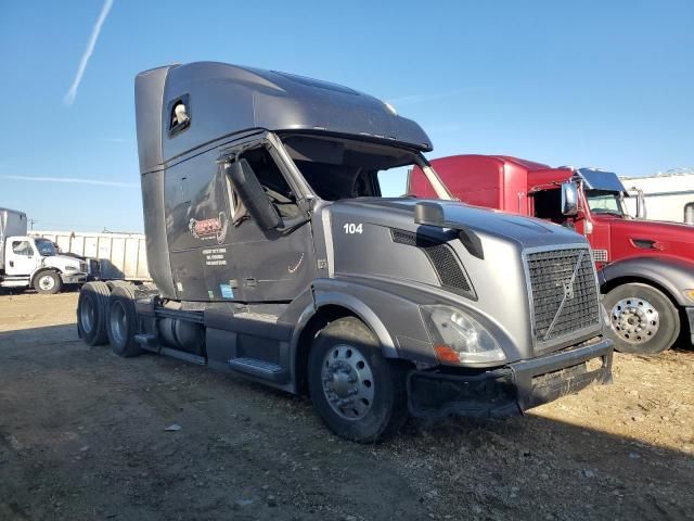 2014 Volvo VN VNL