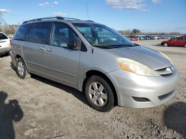 2006 Toyota Sienna CE