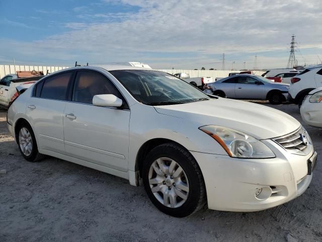 2010 Nissan Altima Base