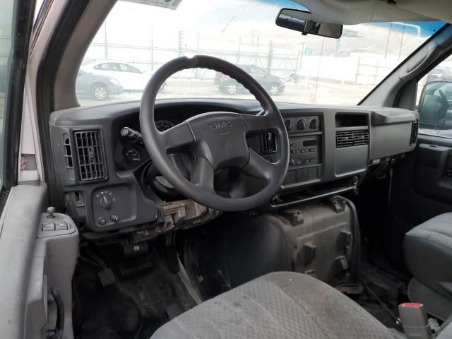 2005 GMC Savana G3500