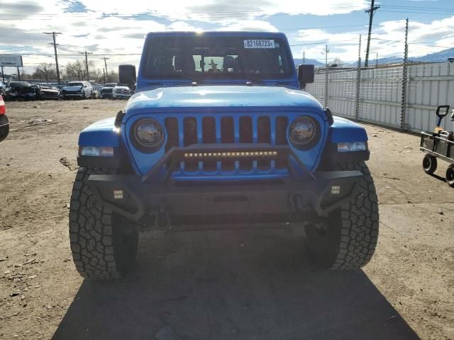 2022 Jeep Gladiator Overland