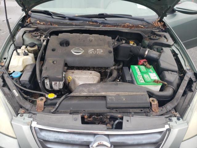 2004 Nissan Altima Base