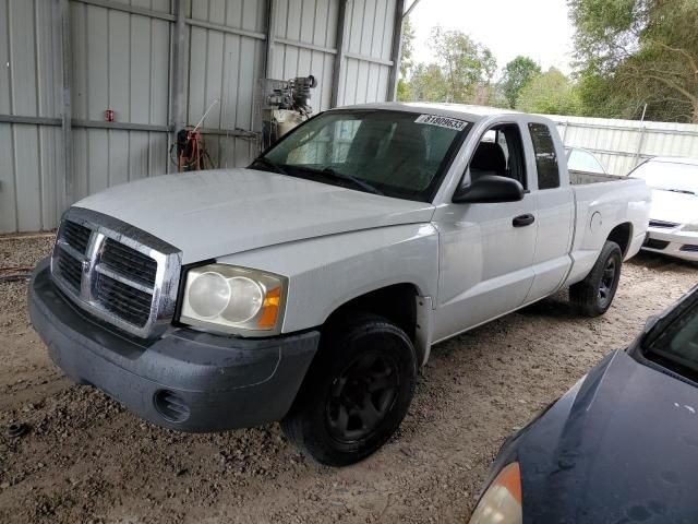 2005 Dodge Dakota ST