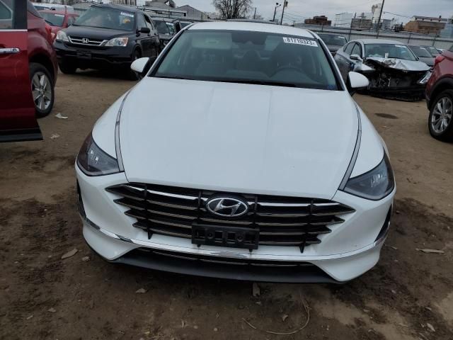 2022 Hyundai Sonata SE