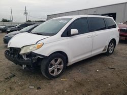 Toyota Sienna LE Vehiculos salvage en venta: 2011 Toyota Sienna LE