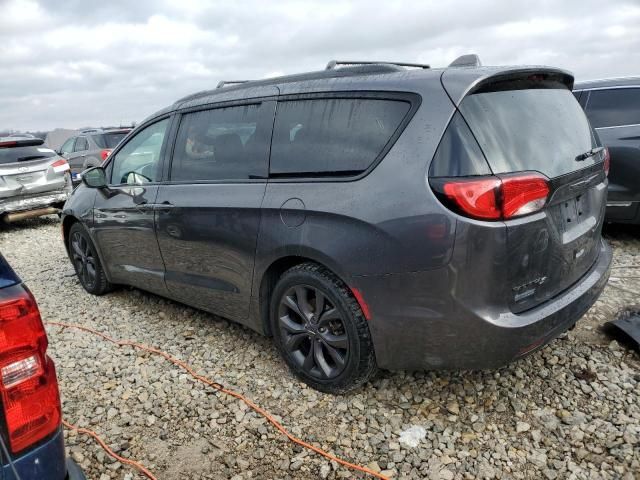 2019 Chrysler Pacifica Touring L Plus