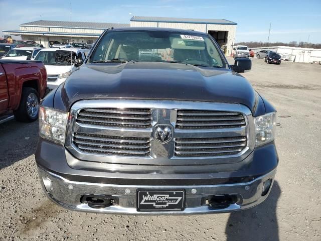 2015 Dodge RAM 1500 SLT