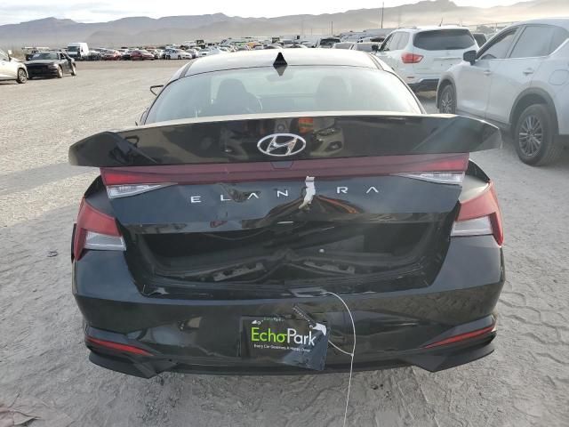 2021 Hyundai Elantra SE