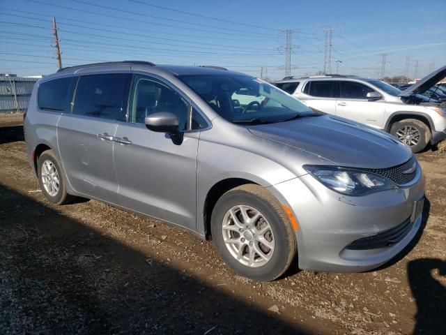 2020 Chrysler Voyager LXI