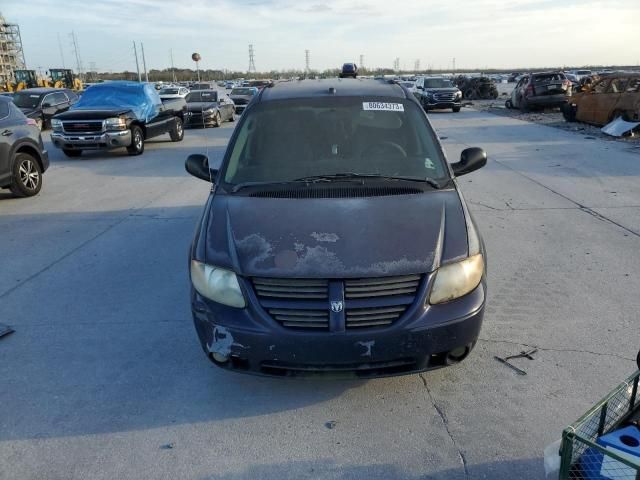 2005 Dodge Grand Caravan SXT