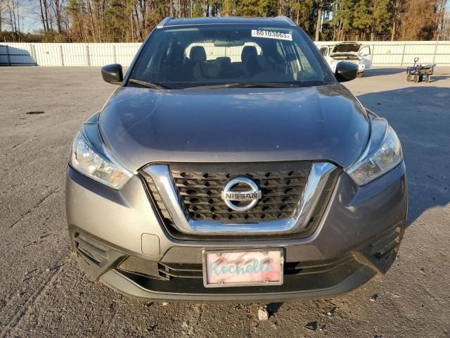 2019 Nissan Kicks S