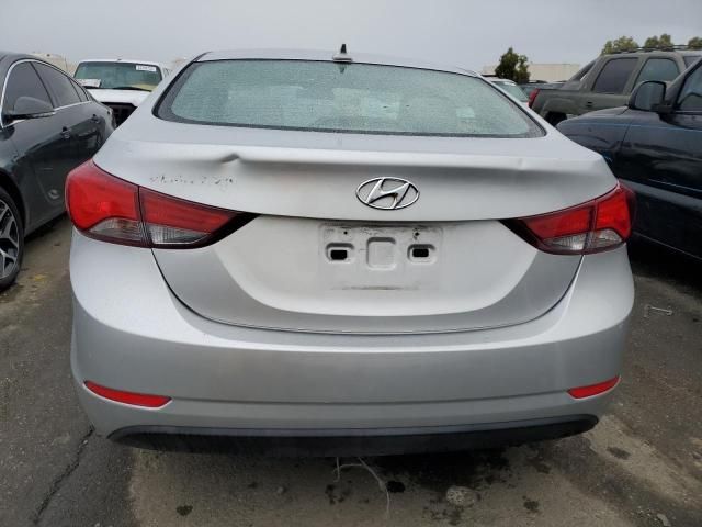 2016 Hyundai Elantra SE