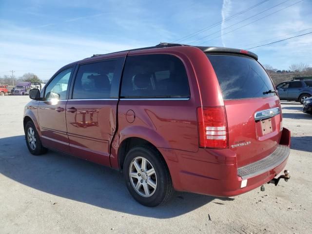 2010 Chrysler Town & Country LX