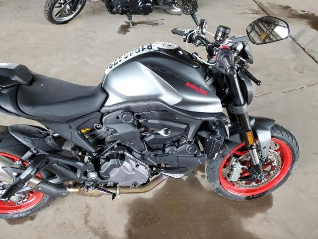 2023 Ducati Monster