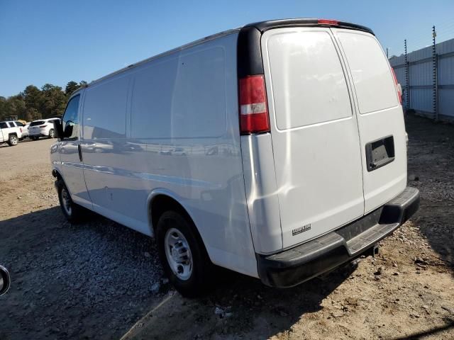 2017 Chevrolet Express G2500