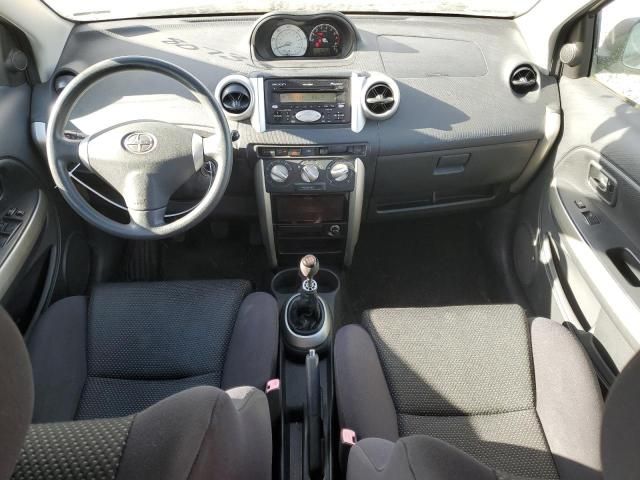 2004 Scion XA