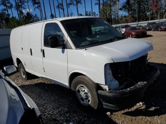 2017 Chevrolet Express G2500