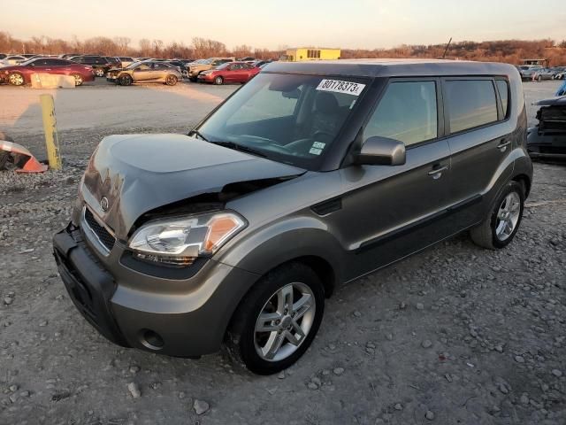 2011 KIA Soul +