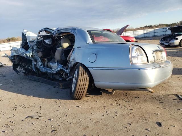 2009 Lincoln Town Car Signature Limited