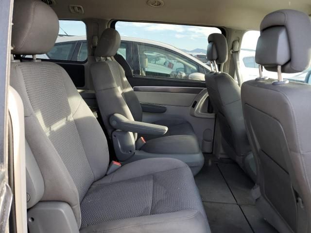 2011 Volkswagen Routan S