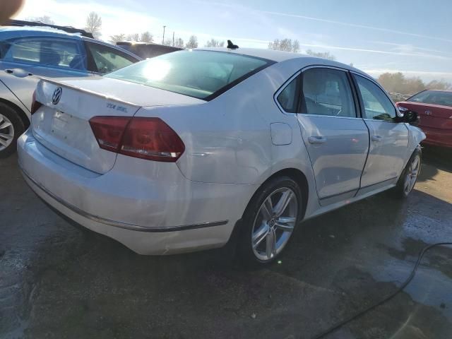 2014 Volkswagen Passat SEL