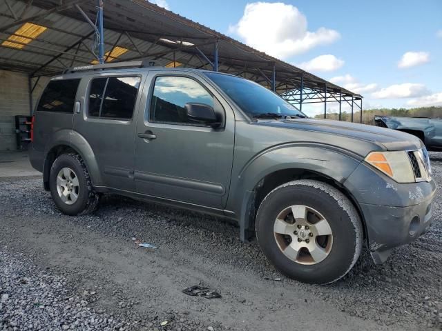 2006 Nissan Pathfinder LE