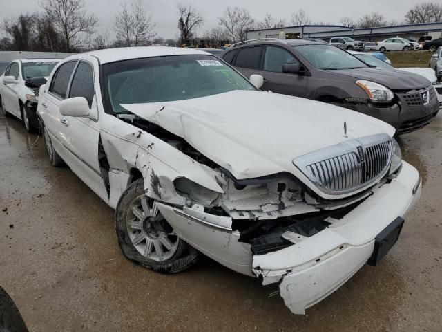 2008 Lincoln Town Car Signature Limited