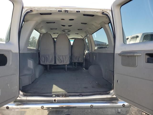 2008 Ford Econoline E350 Super Duty Wagon