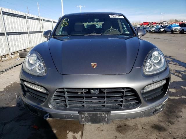 2013 Porsche Cayenne Turbo