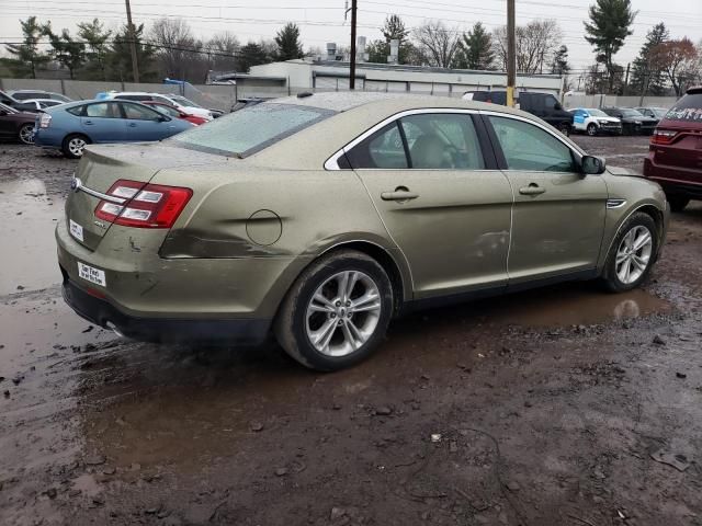 2013 Ford Taurus SEL