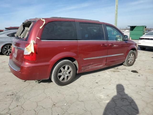 2012 Chrysler Town & Country Touring L