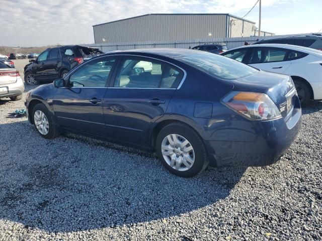 2010 Nissan Altima Base