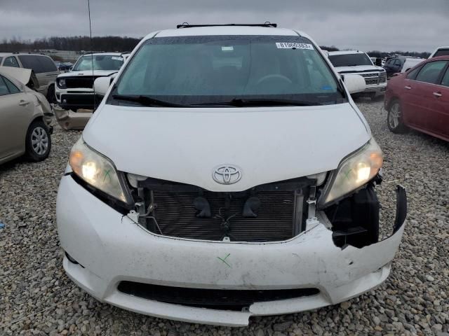 2012 Toyota Sienna LE